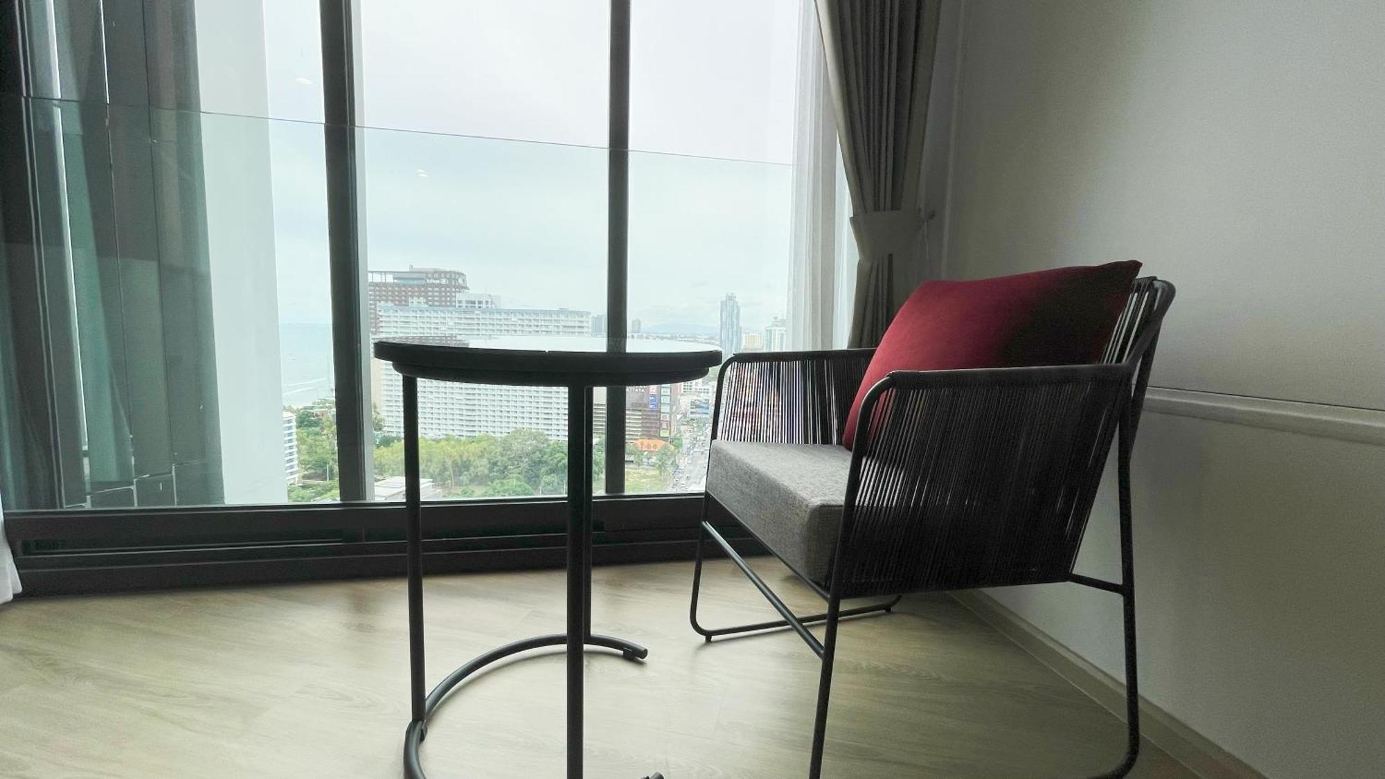 Edge Central # Utrip Pattaya Exterior photo